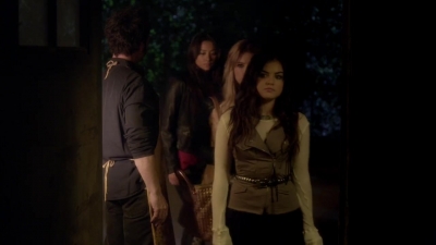 PLL_S04E03_720p_JACK_Up_DownloadSeriesHere_1553.jpg