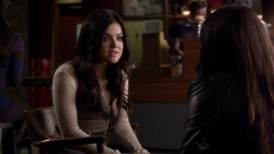 PLL_S04E03_720p_JACK_Up_DownloadSeriesHere_2206.jpg
