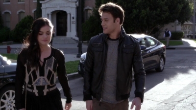 PLL_S04E04_720p_JACK_Up_DownloadSeriesHere_1053.jpg