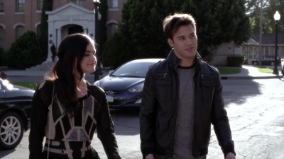PLL_S04E04_720p_JACK_Up_DownloadSeriesHere_1056.jpg