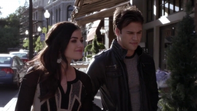 PLL_S04E04_720p_JACK_Up_DownloadSeriesHere_1105.jpg