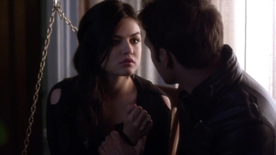 PLL_S04E04_720p_JACK_Up_DownloadSeriesHere_1179.jpg