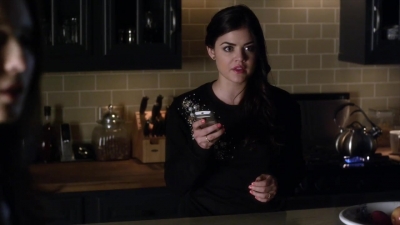 PLL_S04E04_720p_JACK_Up_DownloadSeriesHere_2555.jpg