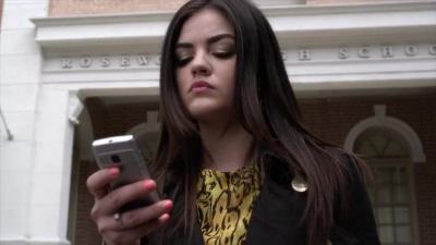 PLL_S04E05_720p_JACK_Up_DownloadSeriesHere_0596.jpg