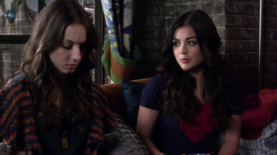 PLL_S04E06_720p_JACK_Up_DownloadSeriesHere_0372.jpg