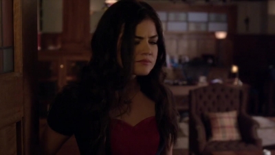 PLL_S04E06_720p_JACK_Up_DownloadSeriesHere_1137.jpg