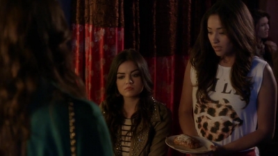 PLL_S04E06_720p_JACK_Up_DownloadSeriesHere_2304.jpg
