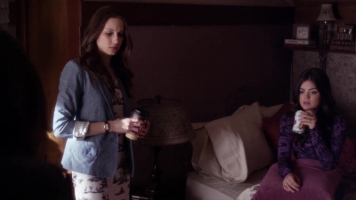 PLL_S04E07_720p_JACK_Up_DownloadSeriesHere_1371.jpg