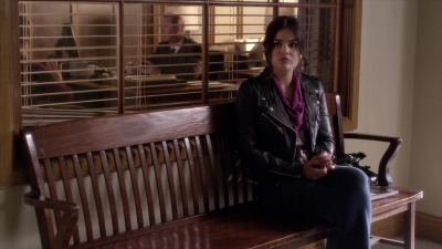 PLL_S04E07_720p_JACK_Up_DownloadSeriesHere_1731.jpg