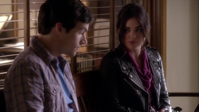 PLL_S04E07_720p_JACK_Up_DownloadSeriesHere_1781.jpg