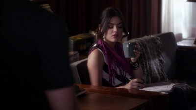 PLL_S04E07_720p_JACK_Up_DownloadSeriesHere_2135.jpg