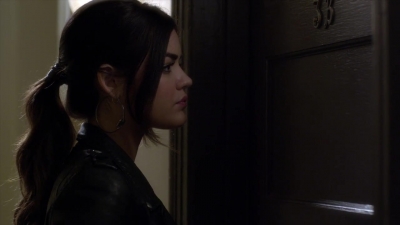 PLL_S04E07_720p_JACK_Up_DownloadSeriesHere_2279.jpg