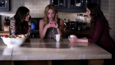 PLL_S04E08_720p_JACK_Up_DownloadSeriesHere_0164.jpg