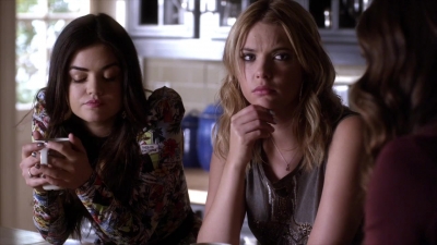 PLL_S04E08_720p_JACK_Up_DownloadSeriesHere_0174.jpg