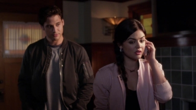 PLL_S04E08_720p_JACK_Up_DownloadSeriesHere_2065.jpg