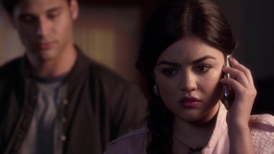 PLL_S04E08_720p_JACK_Up_DownloadSeriesHere_2075.jpg