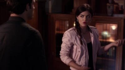 PLL_S04E08_720p_JACK_Up_DownloadSeriesHere_2079.jpg