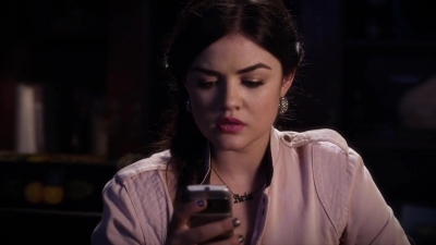 PLL_S04E08_720p_JACK_Up_DownloadSeriesHere_2530.jpg