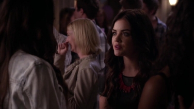 PLL_S04E09_720p_JACK_Up_DownloadSeriesHere_1260.jpg