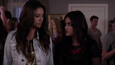 PLL_S04E09_720p_JACK_Up_DownloadSeriesHere_1267.jpg