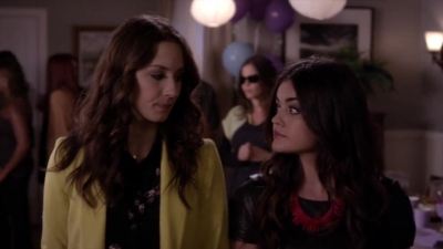 PLL_S04E09_720p_JACK_Up_DownloadSeriesHere_1604.jpg