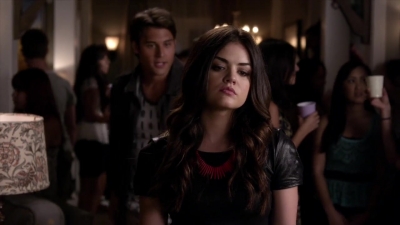 PLL_S04E09_720p_JACK_Up_DownloadSeriesHere_1670.jpg