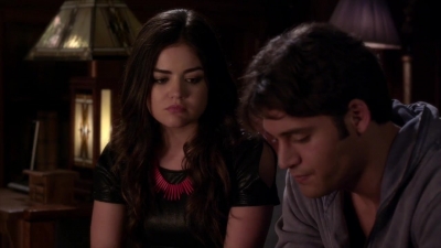 PLL_S04E09_720p_JACK_Up_DownloadSeriesHere_2250.jpg
