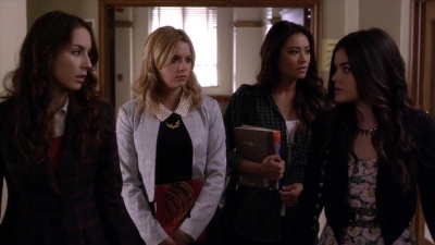 PLL_S04E10_720p_JACK_Up_DownloadSeriesHere_0072.jpg