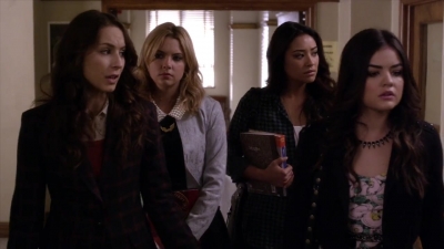PLL_S04E10_720p_JACK_Up_DownloadSeriesHere_0073.jpg