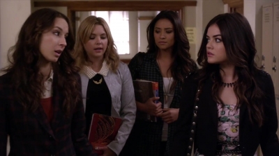 PLL_S04E10_720p_JACK_Up_DownloadSeriesHere_0075.jpg