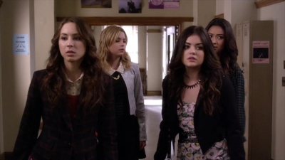 PLL_S04E10_720p_JACK_Up_DownloadSeriesHere_0090.jpg