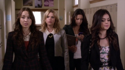 PLL_S04E10_720p_JACK_Up_DownloadSeriesHere_0097.jpg