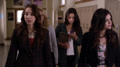 PLL_S04E10_720p_JACK_Up_DownloadSeriesHere_0098.jpg