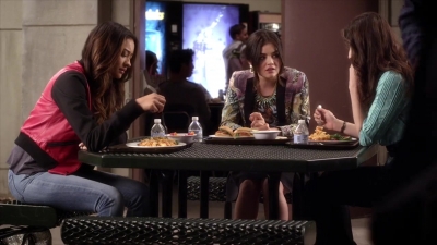 PLL_S04E11_720p_JACK_Up_DownloadSeriesHere_0067.jpg