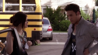 PLL_S04E11_720p_JACK_Up_DownloadSeriesHere_0437.jpg