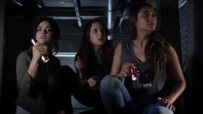 PLL_S04E11_720p_JACK_Up_DownloadSeriesHere_0889.jpg