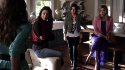 PLL_S04E11_720p_JACK_Up_DownloadSeriesHere_1024.jpg