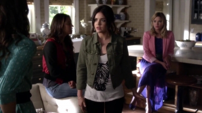 PLL_S04E11_720p_JACK_Up_DownloadSeriesHere_1027.jpg