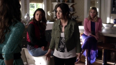 PLL_S04E11_720p_JACK_Up_DownloadSeriesHere_1029.jpg