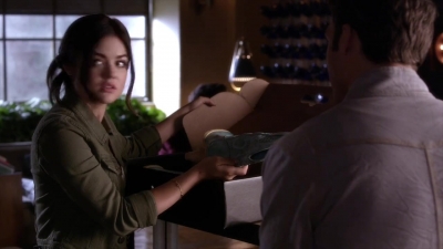 PLL_S04E11_720p_JACK_Up_DownloadSeriesHere_1198.jpg