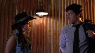 PLL_S04E11_720p_JACK_Up_DownloadSeriesHere_2198.jpg