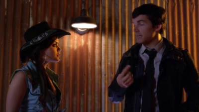 PLL_S04E11_720p_JACK_Up_DownloadSeriesHere_2214.jpg