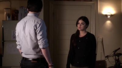 PLL_S04E11_720p_JACK_Up_DownloadSeriesHere_2528.jpg