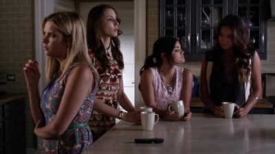 PLL_S04E12_720p_JACK_Up_DownloadSeriesHere_0057.jpg