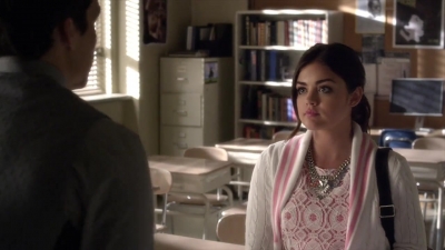 PLL_S04E12_720p_JACK_Up_DownloadSeriesHere_0226.jpg