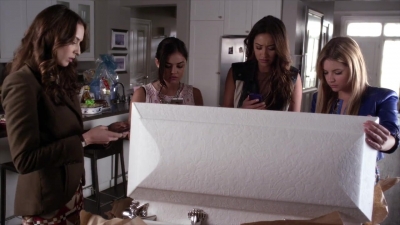 PLL_S04E12_720p_JACK_Up_DownloadSeriesHere_0519.jpg