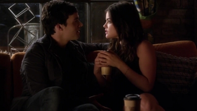 PLL_S04E12_720p_JACK_Up_DownloadSeriesHere_1236.jpg