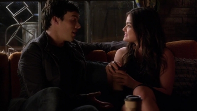 PLL_S04E12_720p_JACK_Up_DownloadSeriesHere_1242.jpg