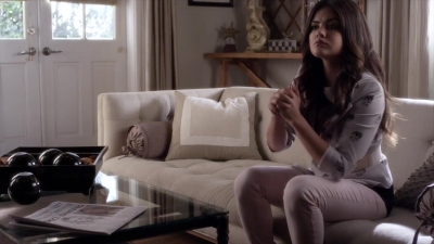 PLL_S04E12_720p_JACK_Up_DownloadSeriesHere_1287.jpg