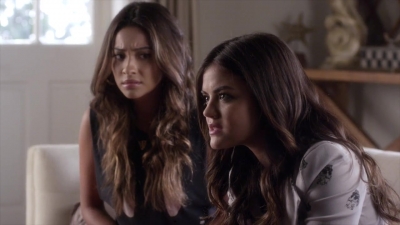PLL_S04E12_720p_JACK_Up_DownloadSeriesHere_1352.jpg